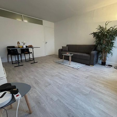 Appartement Situe Dans Le 9Eme Arrondissement, A Deux Pas Du Sacre-Coeur Париж Экстерьер фото