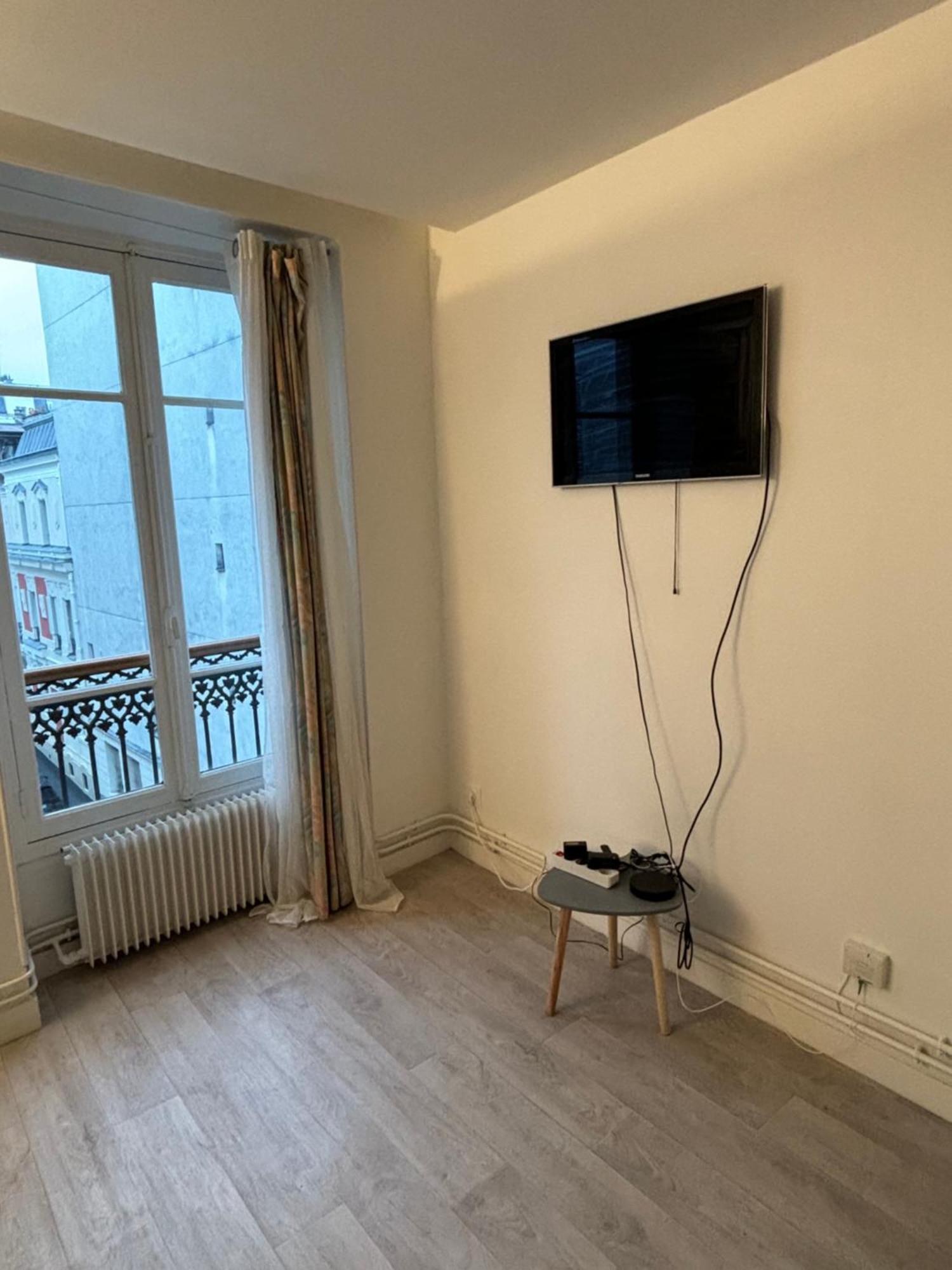 Appartement Situe Dans Le 9Eme Arrondissement, A Deux Pas Du Sacre-Coeur Париж Экстерьер фото